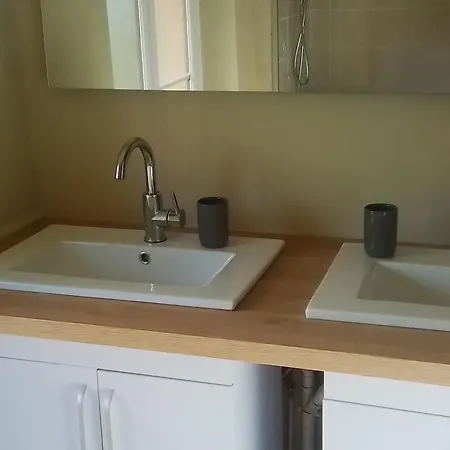 Domaine De Gentilly La Maison Le Hubert