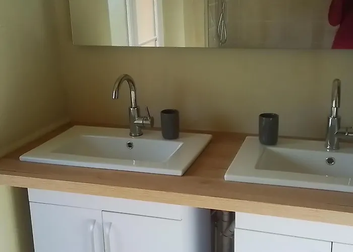 Domaine De Gentilly La Maison Le Hubert